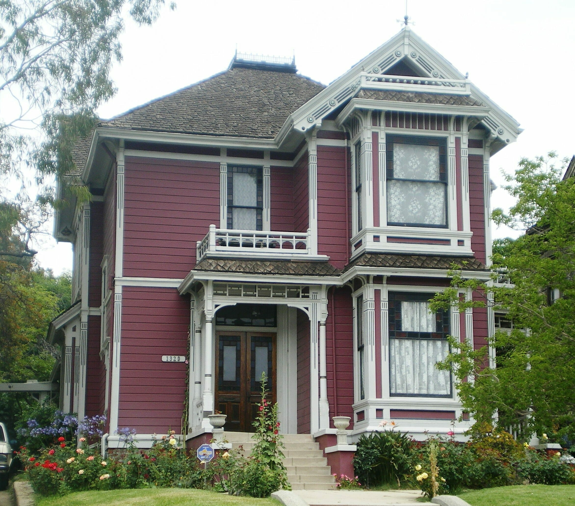 Hus
