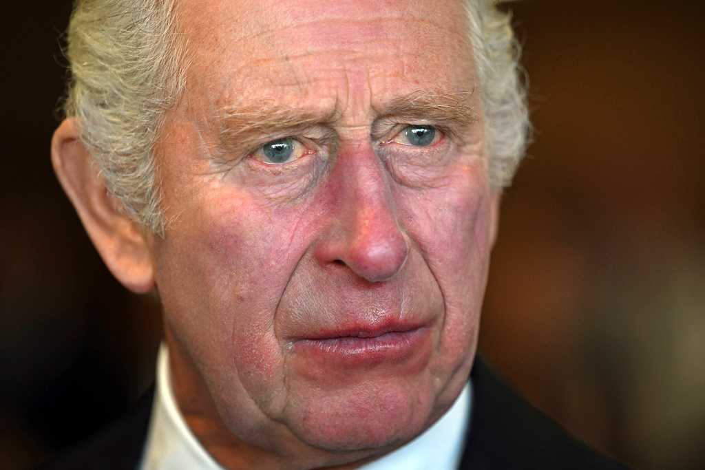 La imagen tiene un atributo ALT vacío; su nombre de archivo es charles-1.jpeg