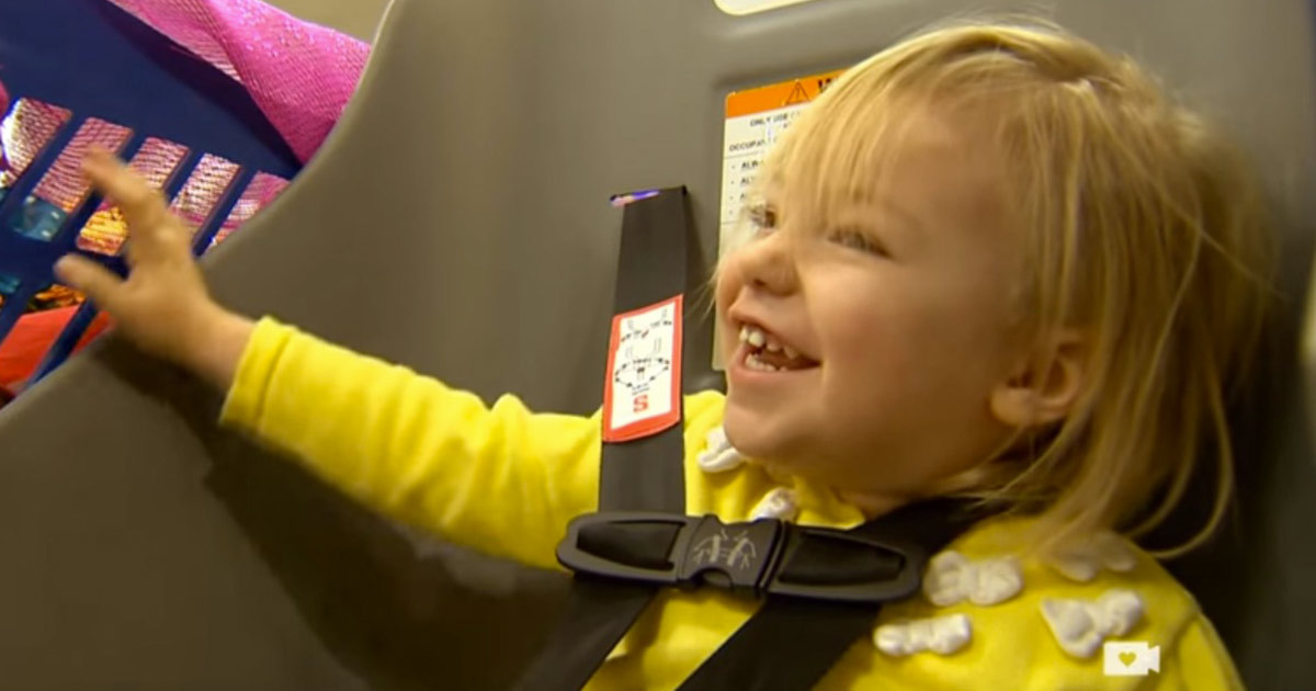 3-Yr-Old With Cerebral Palsy Can't Fit In Store Cart. What The ...