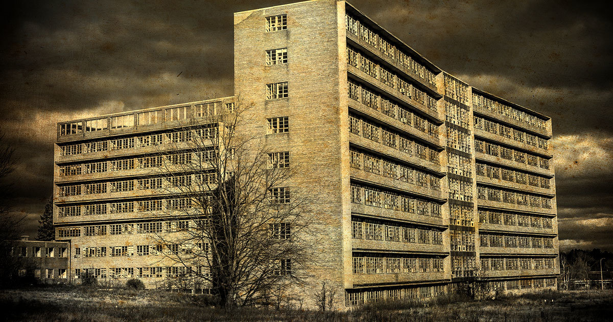 Mental Hospital Is Abandoned in 2001. 11 Years Later, A ...