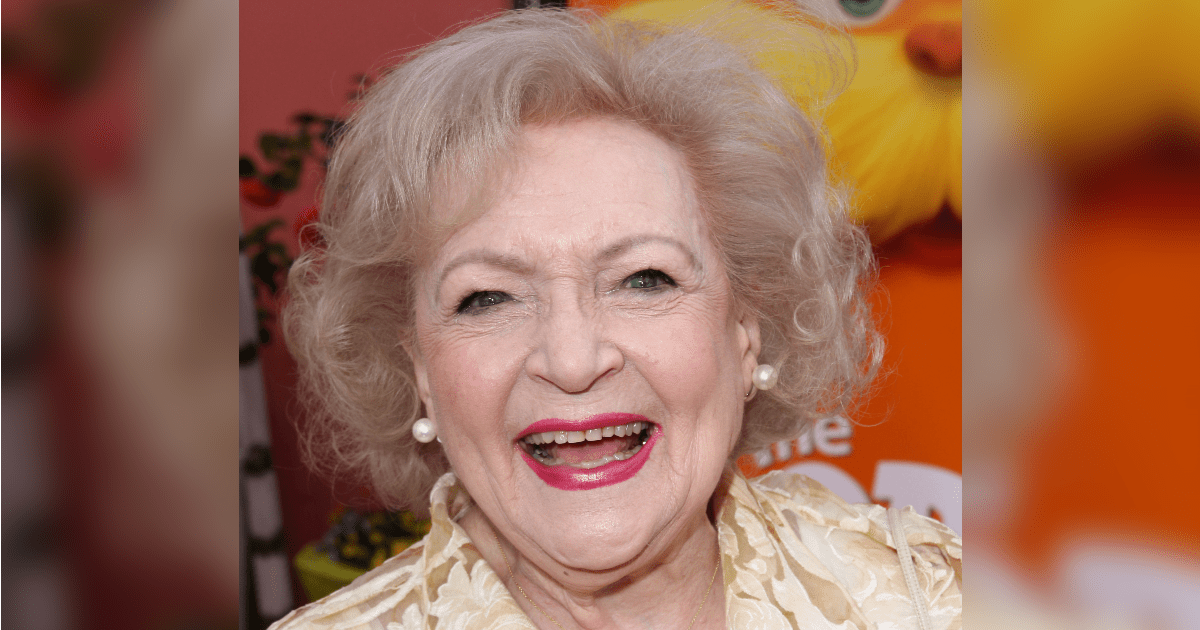 Betty White 2021 - Betty White turns 99: Her best advice about living a ...
