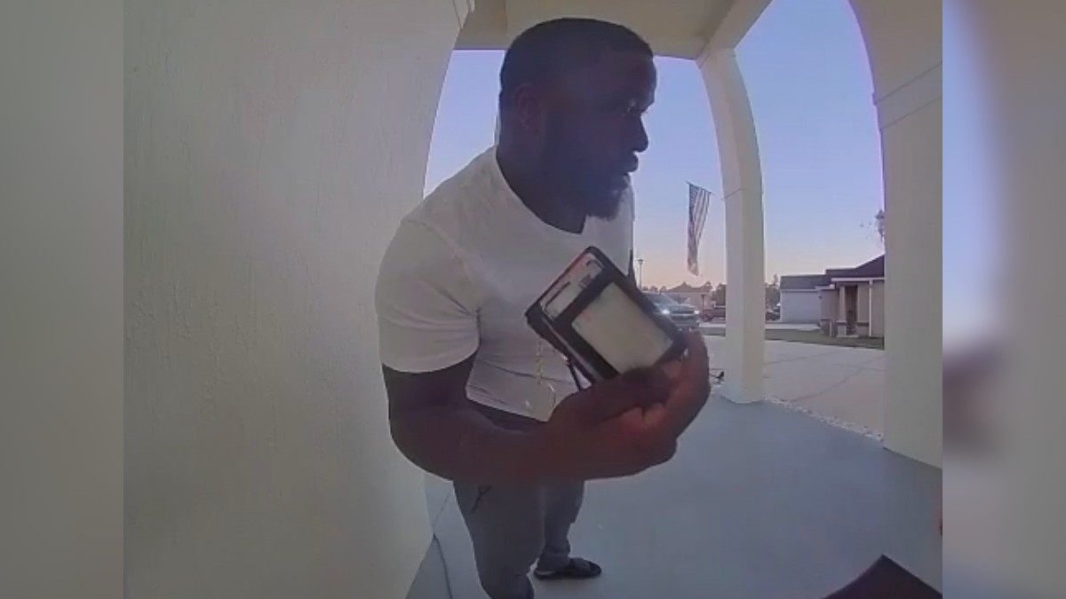 Florida man finds lost wallet at Walmart, drives to owner's home and