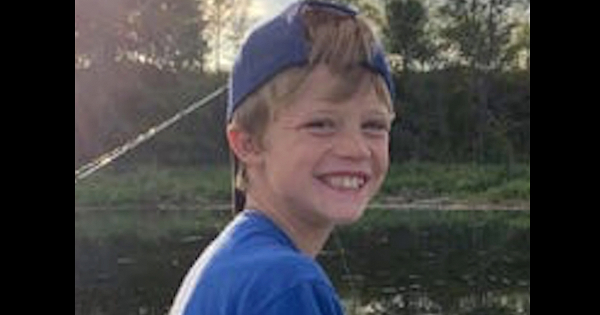 10yearold boy drowns after jumping into river to save little sister