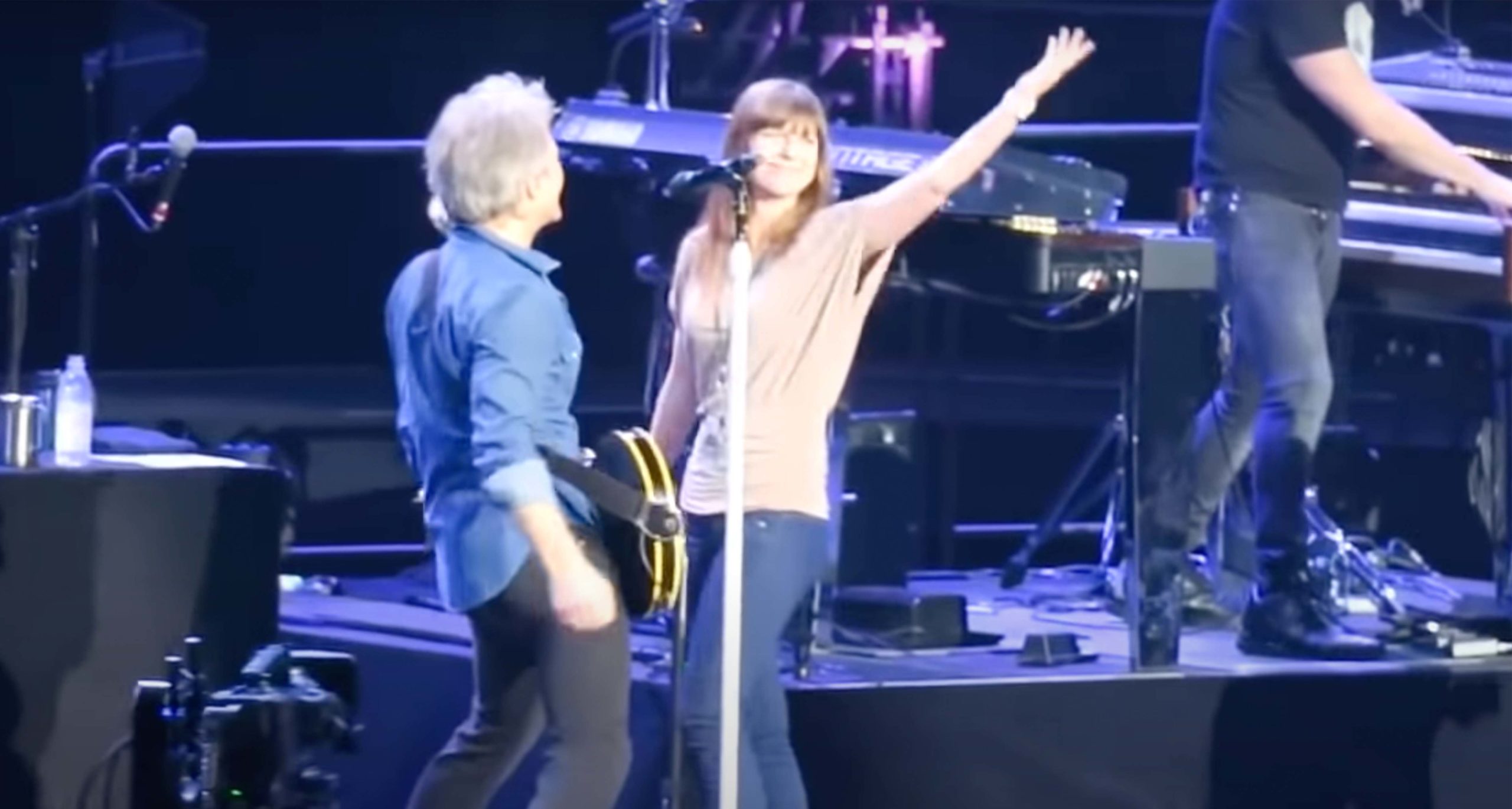 Jon Bon Jovi, Stephanie Bongiovi