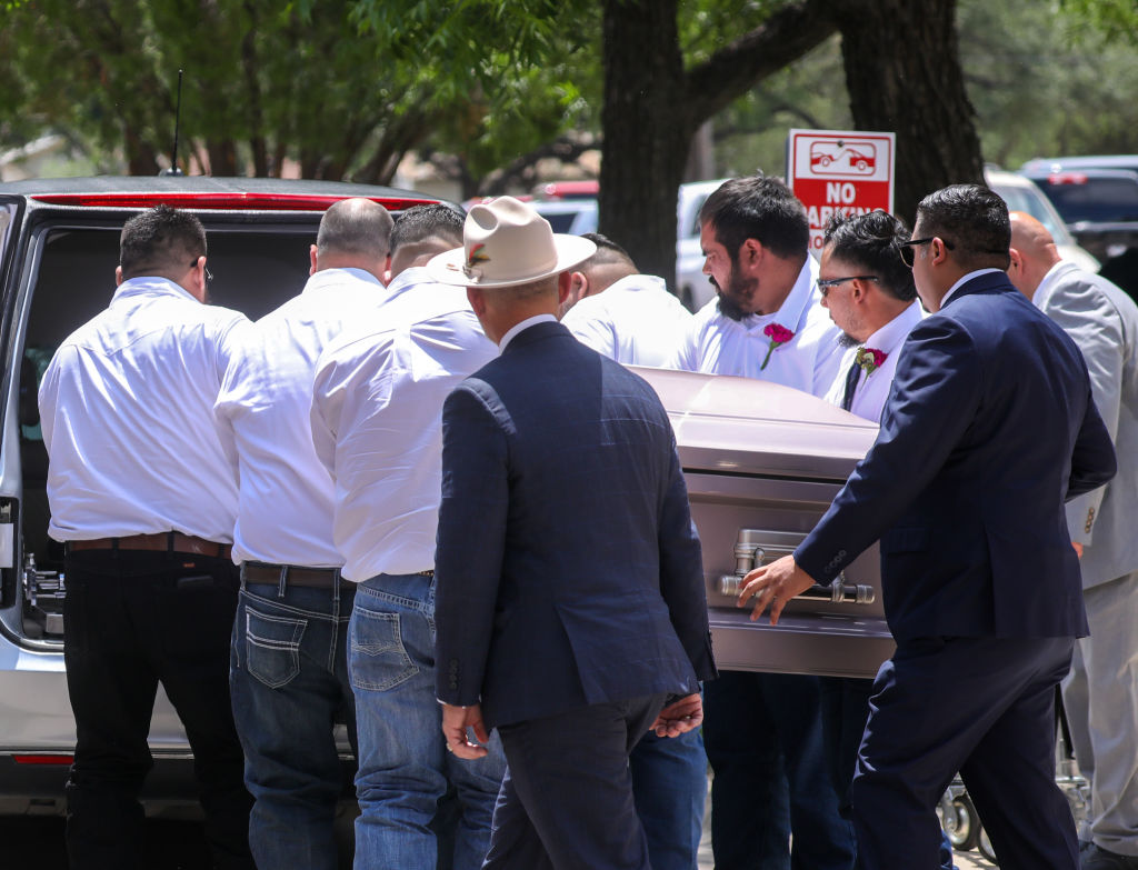 10yearold Uvalde victim Amerie Jo Garza buried, the first funeral of many