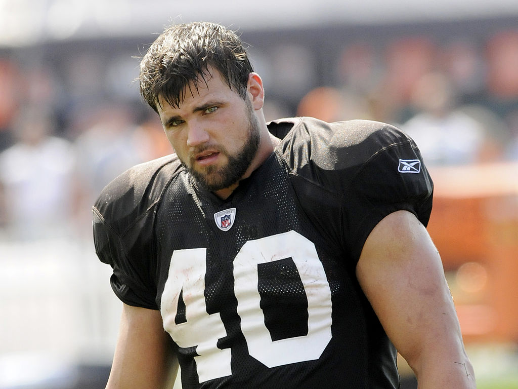 Peyton Hillis still in intensive care after saving his kids from drowning