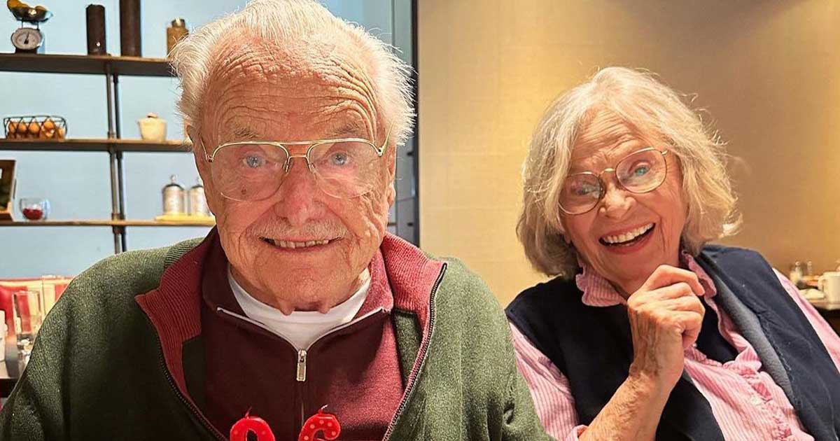 William Daniels reunites with former costars of ‘Boy Meets World’ for