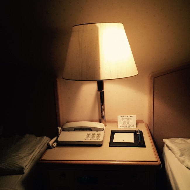 Dubbelsidig lampa