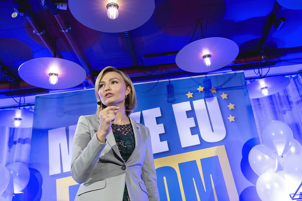 STOCKHOLM 20190521 Kristdemokraternas partiledare Ebba Busch Thor (KD) talar under Kristdemokraternas valvaka på Haymarket i Stockholm under valet till Europaparlamentet. Foto: Henrik Montgomery / TT
