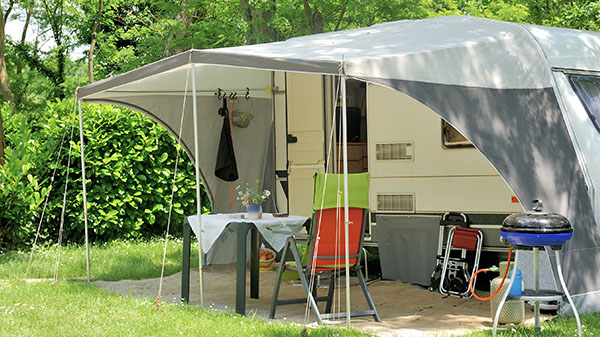 camping