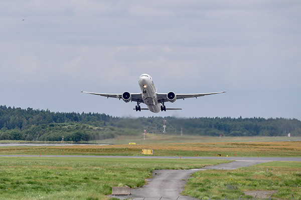 flygplan, qatar airways, arlanda