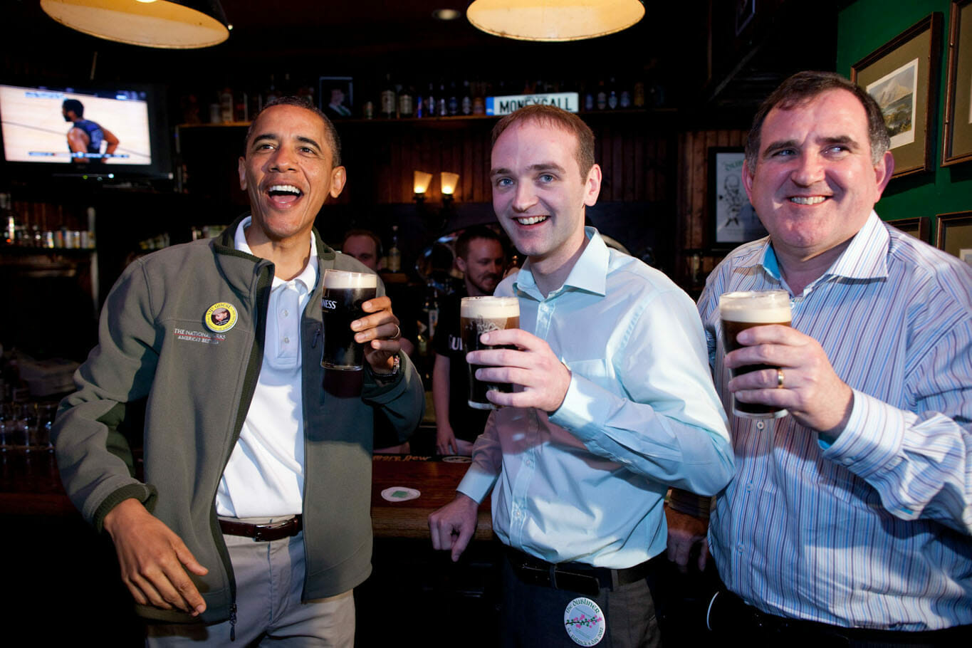 Obama pije piwko