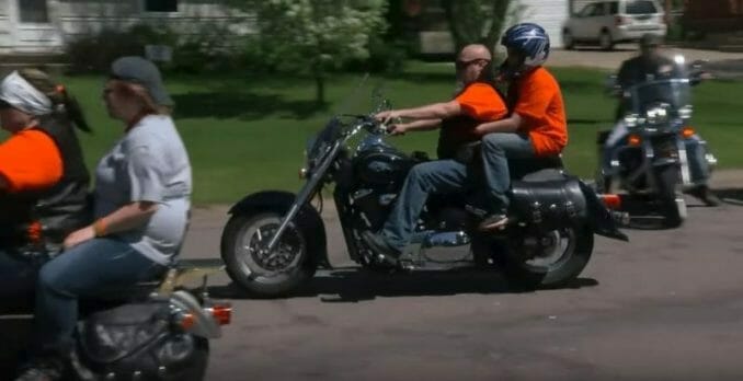 Zane podczas przejażdżki z motocyklistami