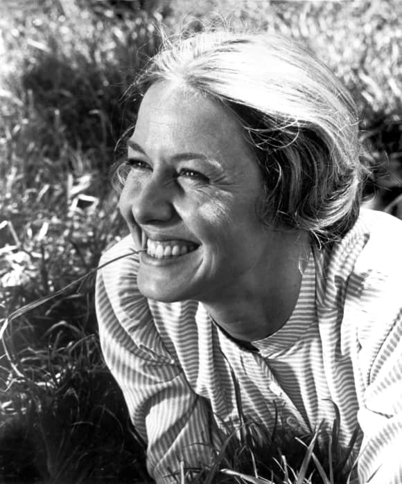 Karen Grassle w scenie z filmu Domek na prerii