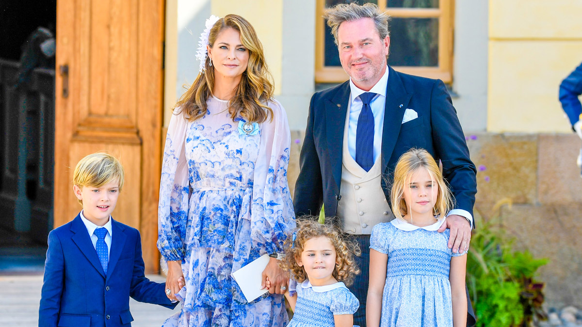 Prinsessa Madeleinen ja Chri O'Neillin koko perhe yhdessä