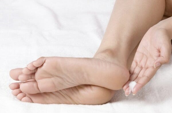 feet