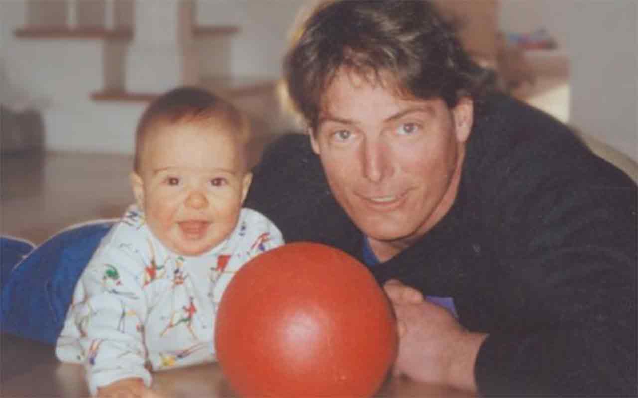 Fils Christopher Reeve perd ses parents à 13 ans – il a 29 ans ...